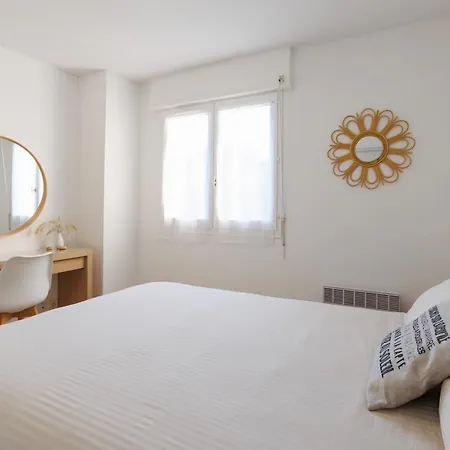 T3 Avec Terrasse, Parking & Piscine - Proche Plages Et Randos - Le Merou Apartmán *