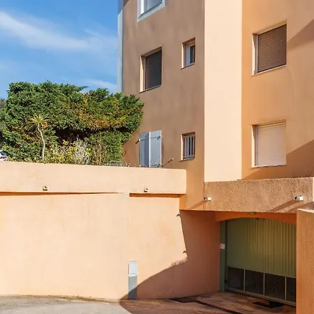 T3 Avec Terrasse, Parking & Piscine - Proche Plages Et Randos - Le Merou *