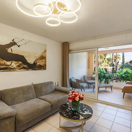 T3 Avec Terrasse, Parking & Piscine - Proche Plages Et Randos - Le Merou Apartment Hyeres